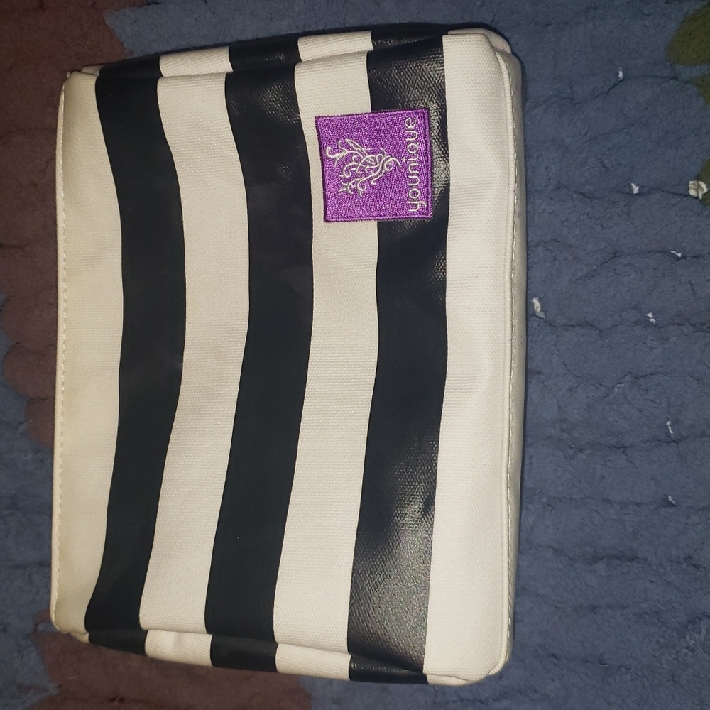 Younique, special order vintage makeup bag
